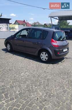 Минивэн Renault Scenic 2005 в 