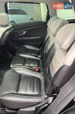 Минивэн Renault Scenic 2017 в 