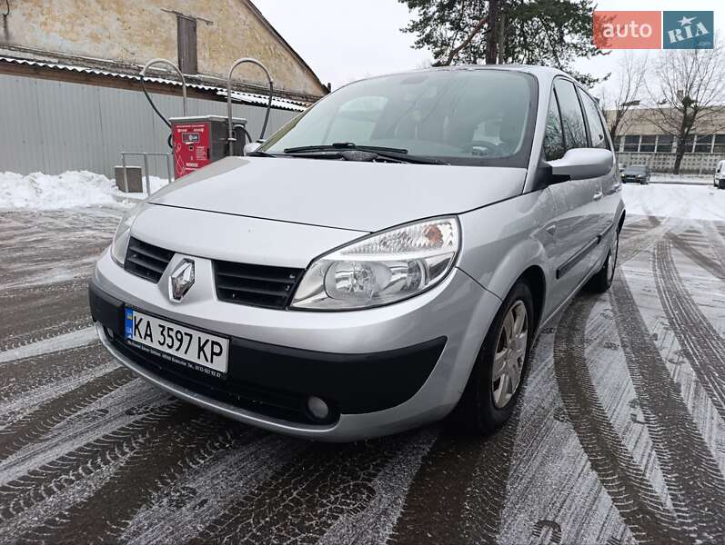 Мінівен Renault Scenic 2005 в Києві