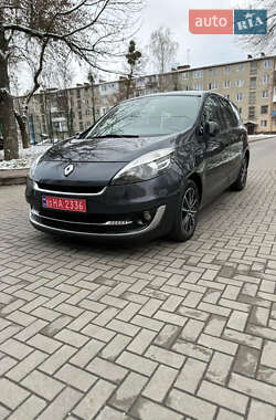 Renault Scenic 2012