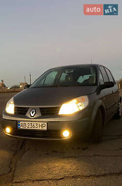 Мінівен Renault Scenic 2005 в Тростянці