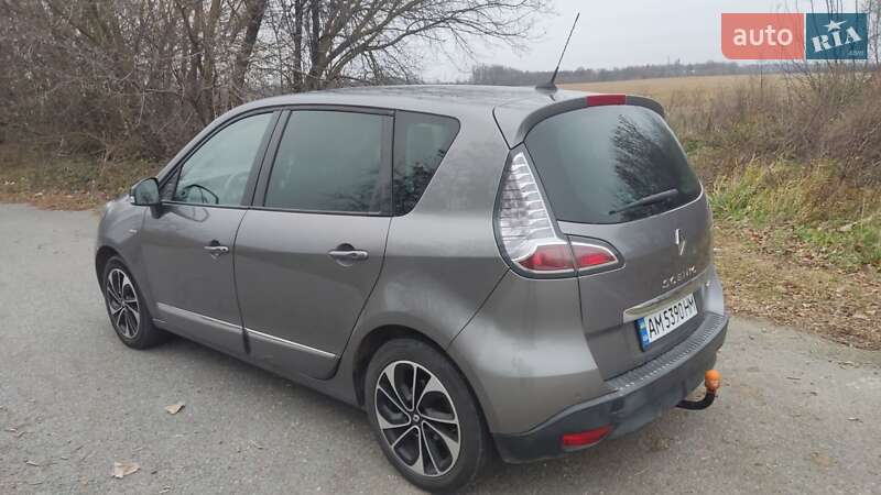 Минивэн Renault Scenic 2014 в Звягеле