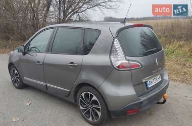 Минивэн Renault Scenic 2014 в 