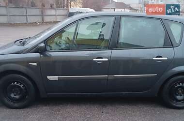 Мінівен Renault Scenic 2005 в Кропивницькому