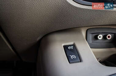 Минивэн Renault Scenic 2011 в 