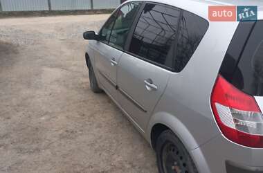 Минивэн Renault Scenic 2005 в 