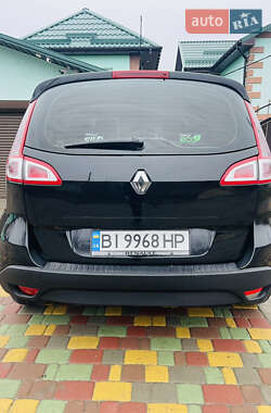 Минивэн Renault Scenic 2011 в Полтаве