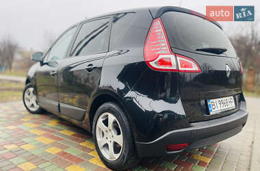 Минивэн Renault Scenic 2011 в Полтаве