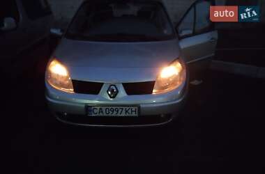 Минивэн Renault Scenic 2006 в Умани