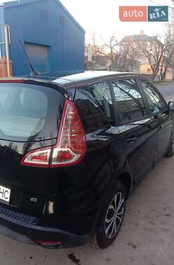 Мінівен Renault Scenic 2010 в Миколаєві