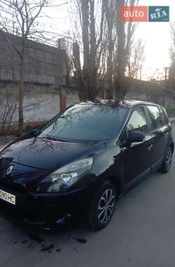 Мінівен Renault Scenic 2010 в Миколаєві