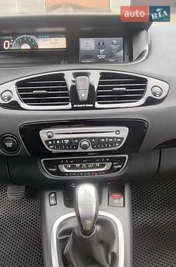 Минивэн Renault Scenic 2011 в Виннице