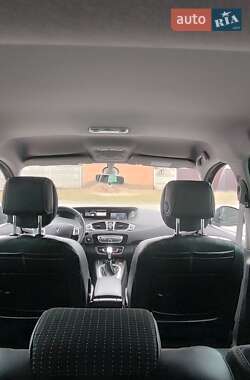 Минивэн Renault Scenic 2011 в Виннице