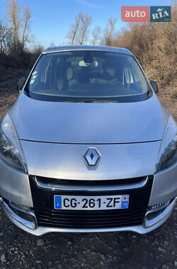 Renault Scenic 2012