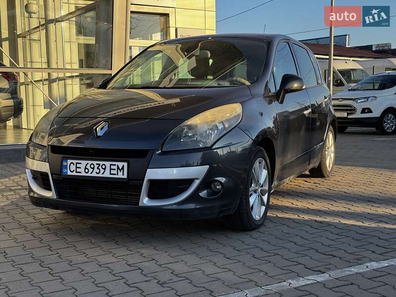 Мінівен Renault Scenic 2011 в Чернівцях