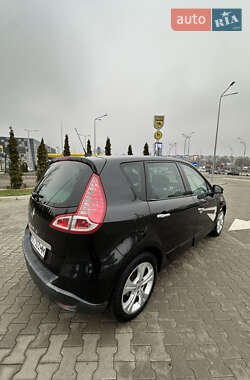 Мінівен Renault Scenic 2009 в Києві