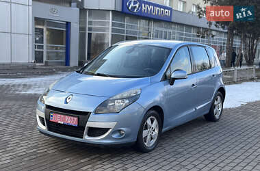 Минивэн Renault Scenic 2010 в Ровно