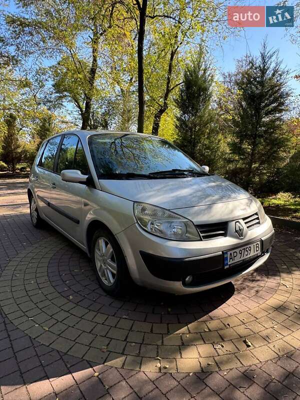 Минивэн Renault Scenic 2006 в 