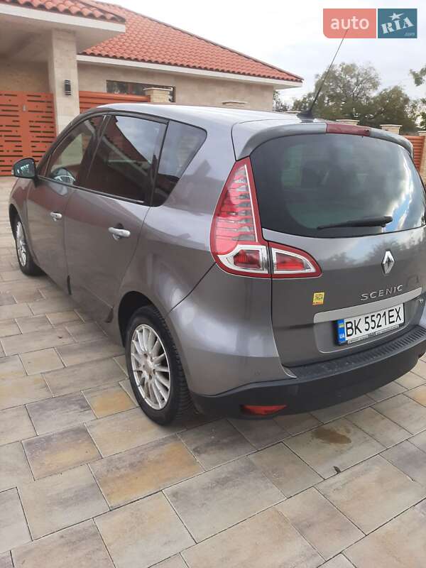 Минивэн Renault Scenic 2009 в Болграде