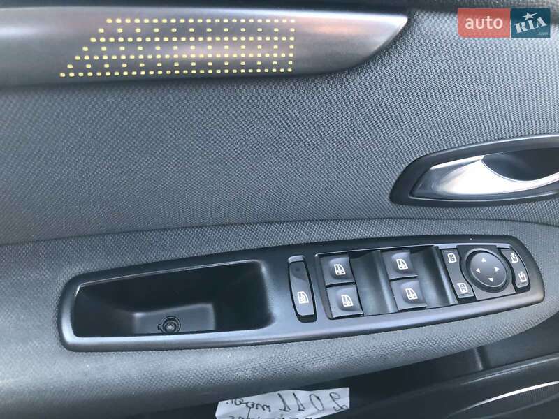 Минивэн Renault Scenic 2009 в Болграде