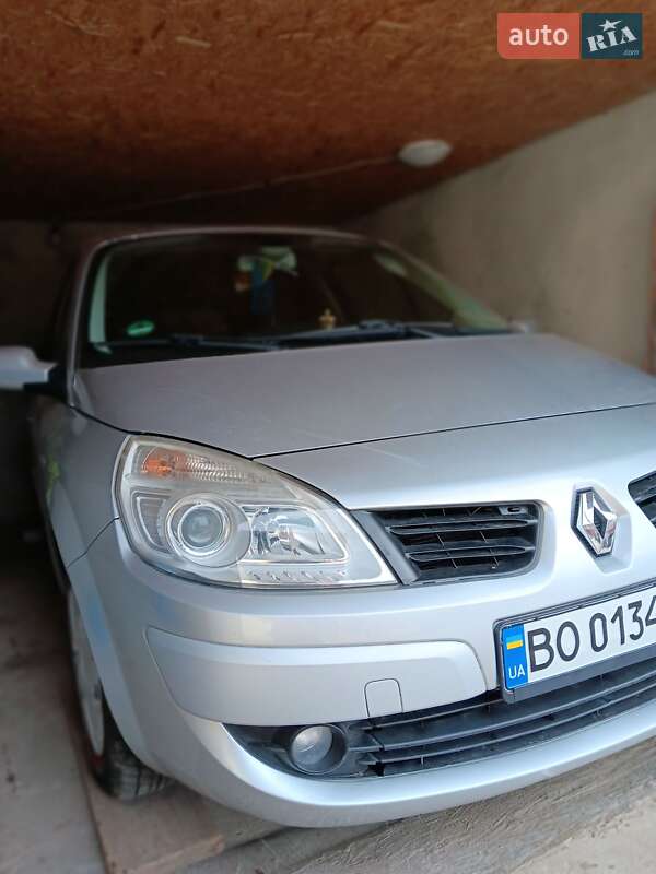 Мінівен Renault Scenic 2008 в Тернополі