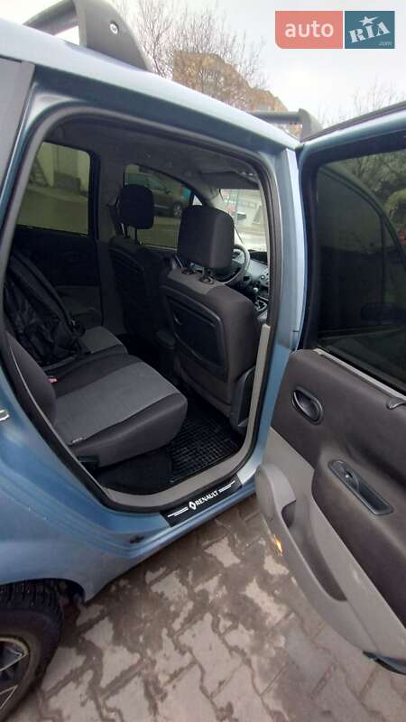Мінівен Renault Scenic 2004 в Житомирі