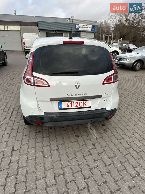 Мінівен Renault Scenic 2011 в Бучі