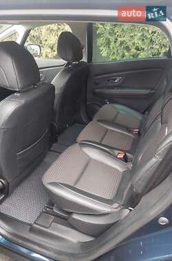 Минивэн Renault Scenic 2018 в 