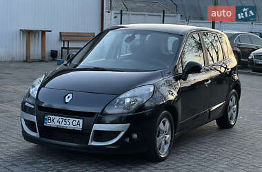 Мінівен Renault Scenic 2012 в Рівному