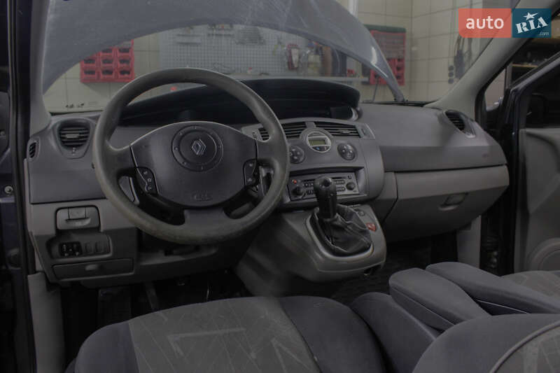 Мінівен Renault Scenic 2004 в Бердичеві