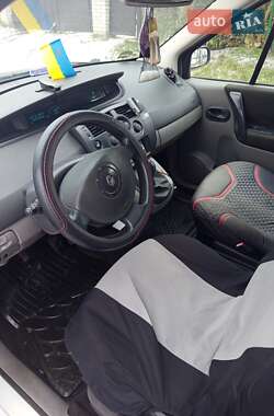 Мінівен Renault Scenic 2003 в 