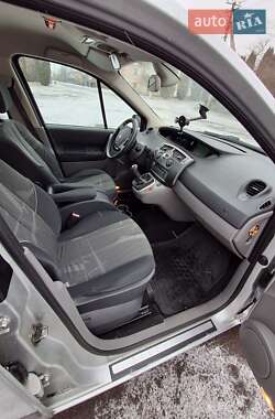 Мінівен Renault Scenic 2006 в Демидівці