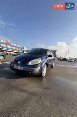 Минивэн Renault Scenic 2004 в 