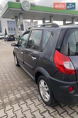 Мінівен Renault Scenic 2008 в Млиніві