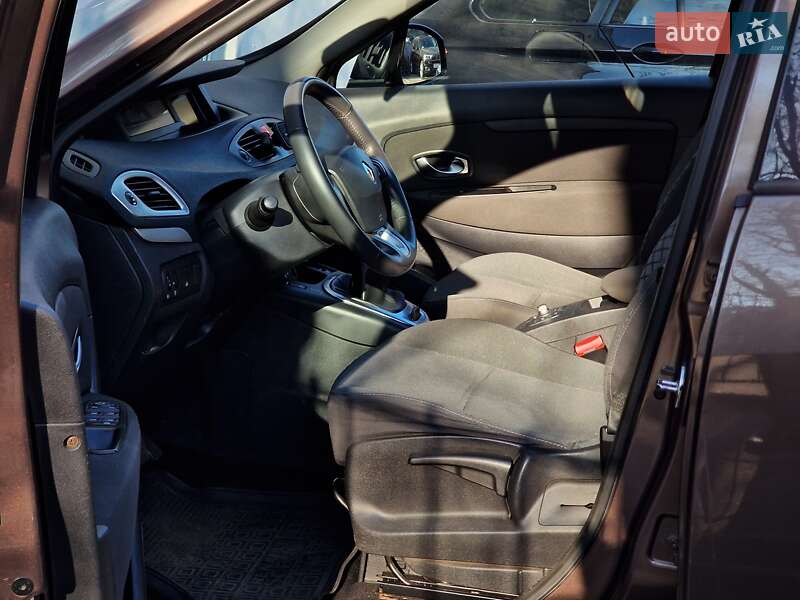 Минивэн Renault Scenic 2010 в Одессе