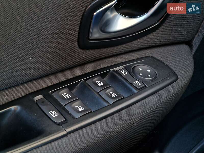 Минивэн Renault Scenic 2010 в Одессе