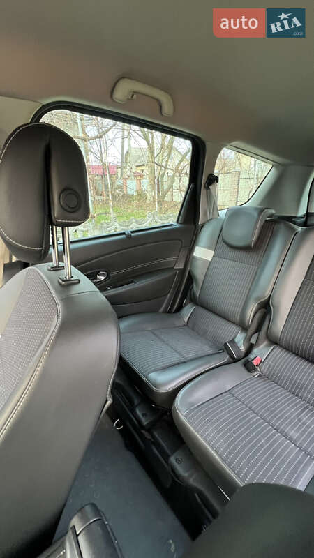 Минивэн Renault Scenic 2013 в Черновцах фото 8 Минивэн Renault Scenic 2013 в Черновцах
