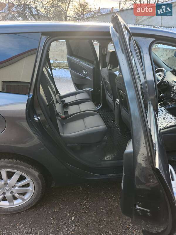 Мінівен Renault Scenic 2010 в Заставній