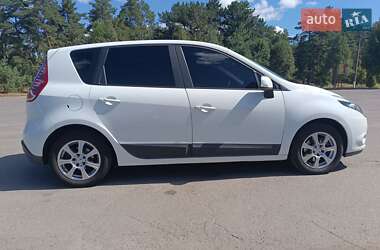 Мінівен Renault Scenic 2011 в Горішніх Плавнях