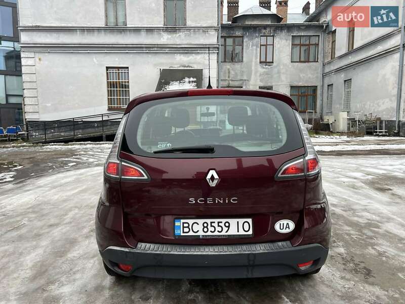 Минивэн Renault Scenic 2013 в Львове
