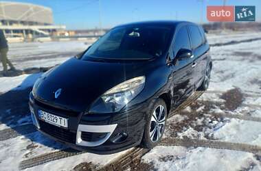 Мінівен Renault Scenic 2011 в Львові