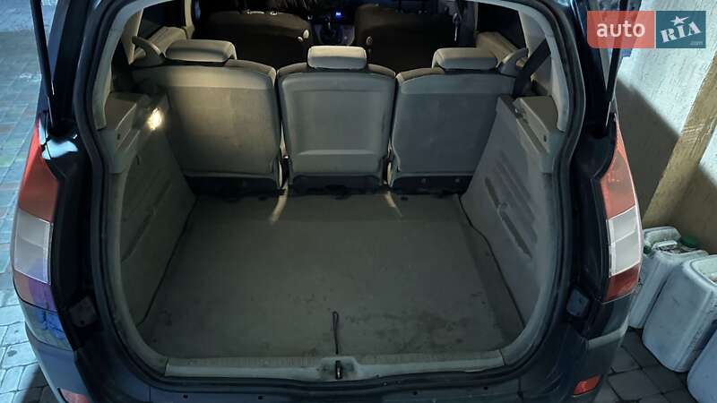 Мінівен Renault Scenic 2004 в Полтаві