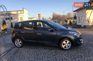 Минивэн Renault Scenic 2010 в Золочеве