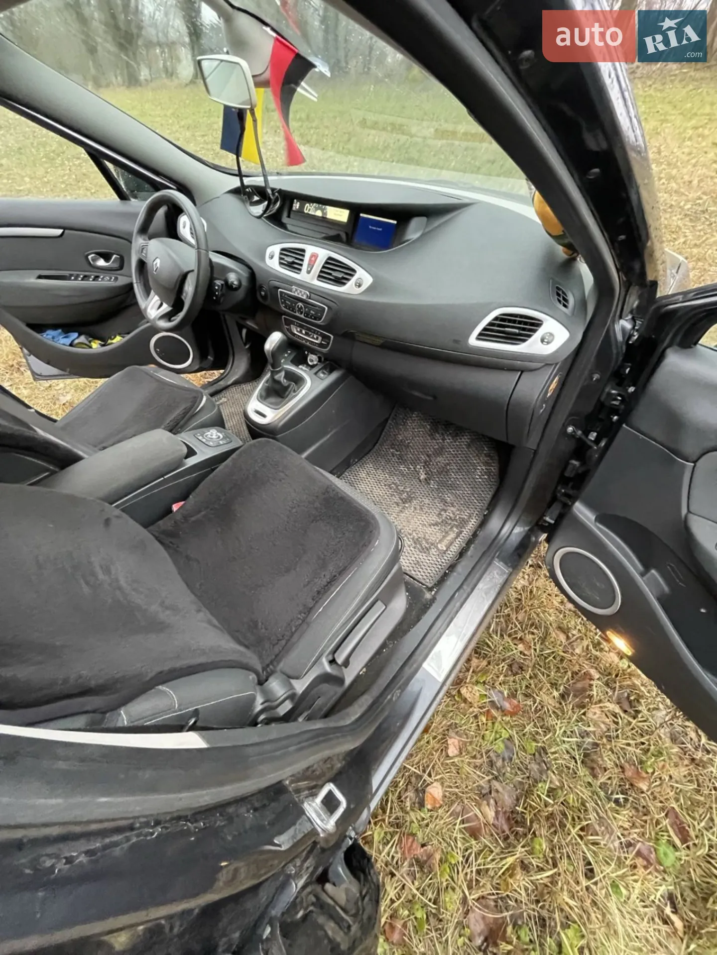 2011 Renault Scenic - мініатюра 9