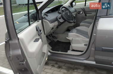 Мінівен Renault Scenic 2005 в Сумах