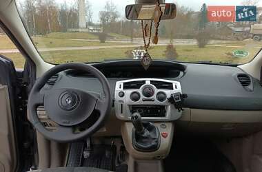 Мінівен Renault Scenic 2005 в Ланівці