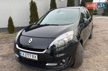 Минивэн Renault Scenic 2012 в Киеве