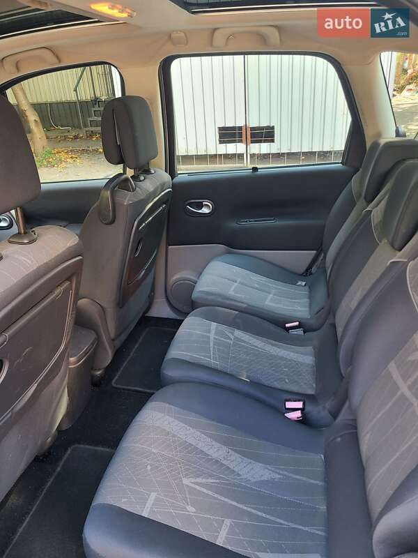 Минивэн Renault Scenic 2005 в Полтаве