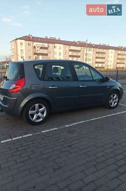 Минивэн Renault Scenic 2006 в 