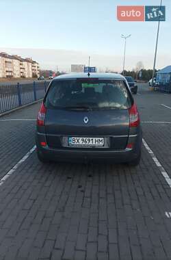 Минивэн Renault Scenic 2006 в 